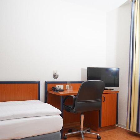 Hotel Am Hillegosser Hof Bielefeld Exteriör bild