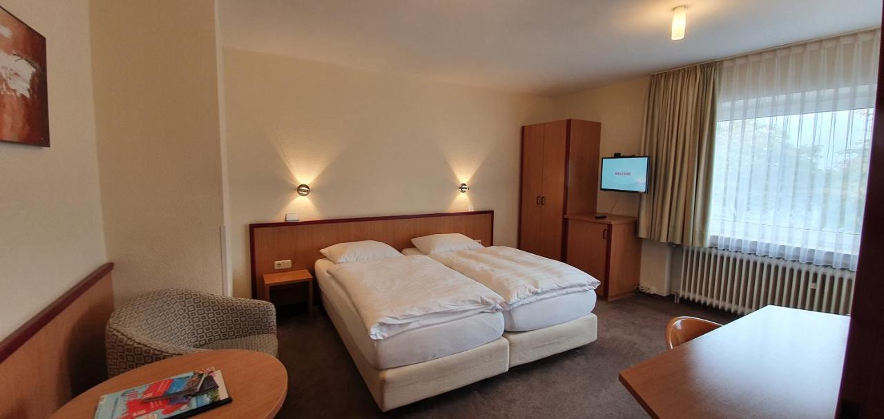 Hotel Am Hillegosser Hof Bielefeld Exteriör bild